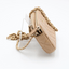 Sac pochette en cuir Caviar beige matelassé