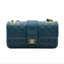 Sac Chanel Elegant Flap Bag en cuir bleu canard