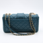 Sac Chanel Elegant Flap Bag en cuir bleu canard