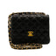 Sac à bandoulière Chanel Timeless Square Mini vintage en cuir noir
