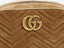 Sac à bandoulière GG Marmont en suède marron matelassé
