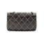 CHANEL Sac Wild Stitch Flap Bag en cuir noir et surpiqûres beiges