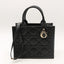 Sac à main Book Tote Small cuir de veau macrocannage noir