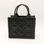Sac à main Book Tote Small cuir de veau macrocannage noir