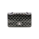 CHANEL – Timeless Classic 25 cm – Aged Patent Lambskin