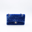 Sac Timeless en velvet bleu roi