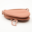 Sac Saddle Mini en cuir ultramatte rose nude