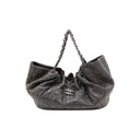CHANEL – Sac Rock In Moscow en cuir noir embossé