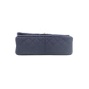 CHANEL – Sac 2.55 en jersey matelassé bleu marine