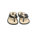 CHANEL - Tongs en cuir noir