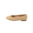 CHANEL – Ballerines en cuir beige et doré