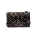 CHANEL Sac Wild Stitch Flap Bag en cuir noir et surpiqûres beiges